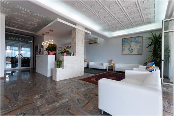 Antoniana Hotel 3*